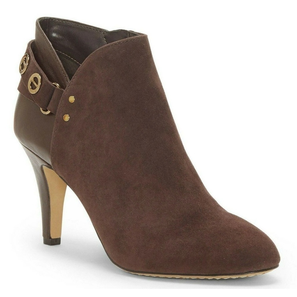 Vince Camuto venten Brown Ankle Booties - Picture 3 of 10